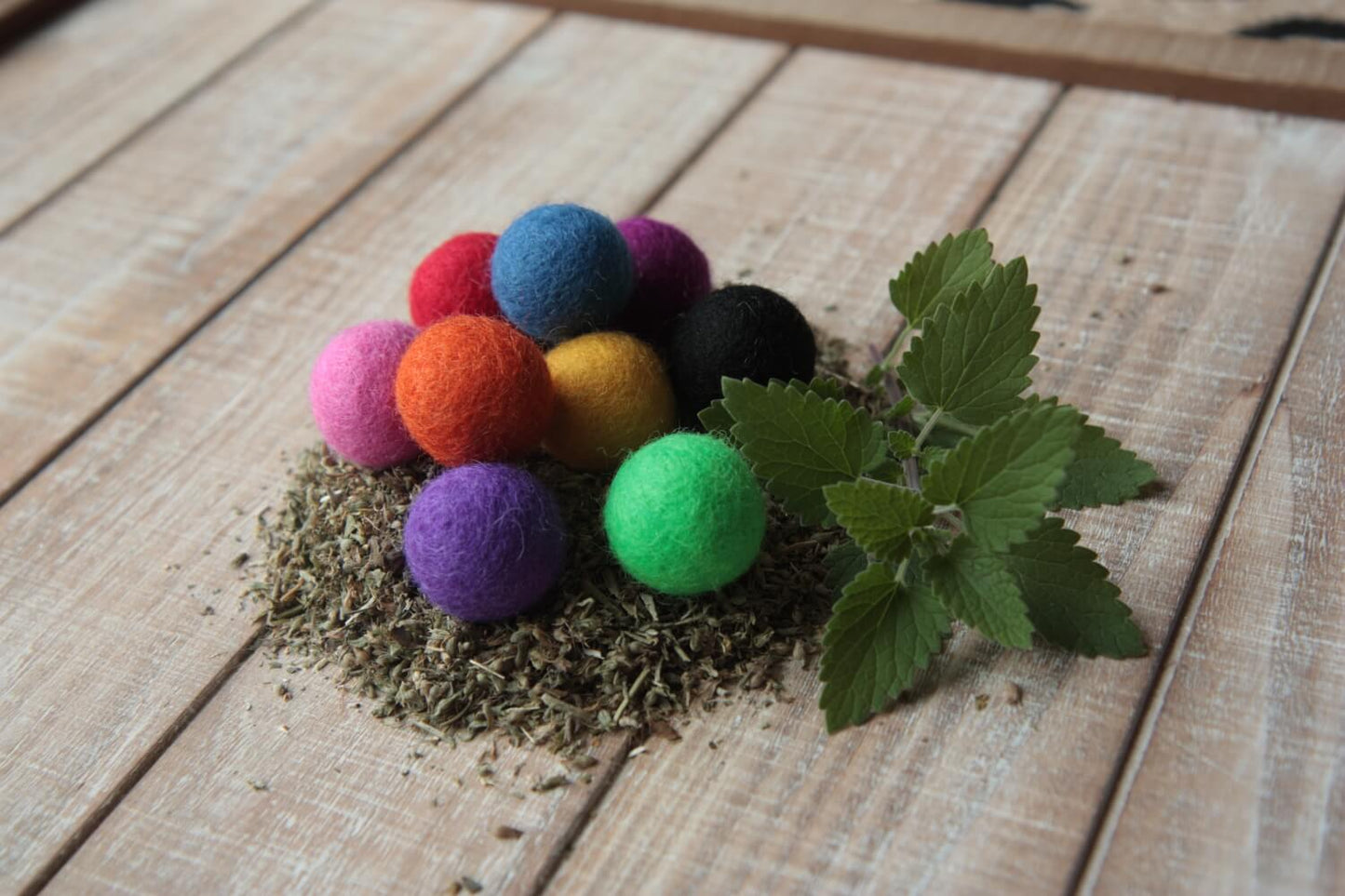 Mini Clowder O’Nip Balls