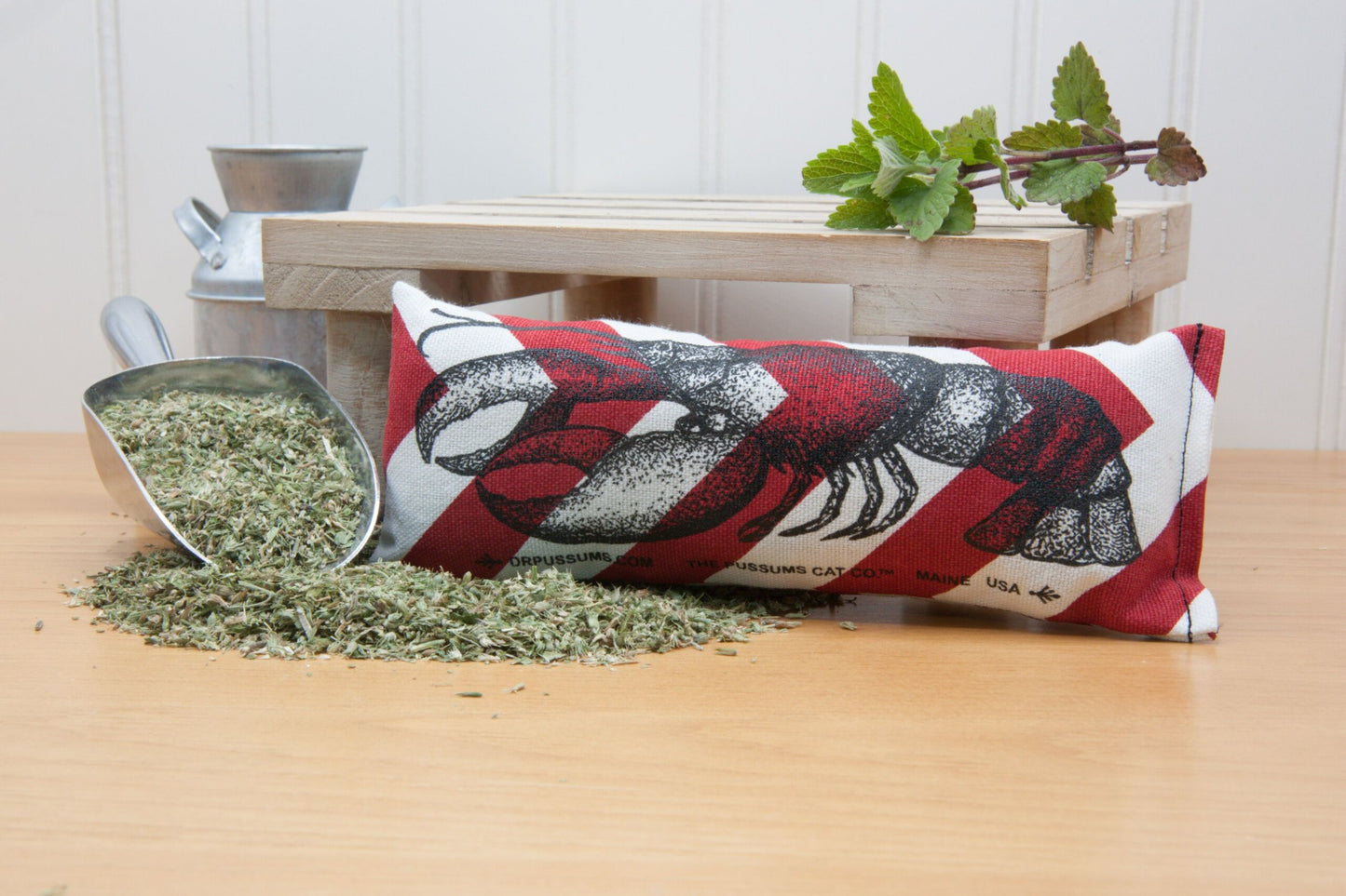 Wicked Good Lobstah Nip-Catnip Kicker Toy