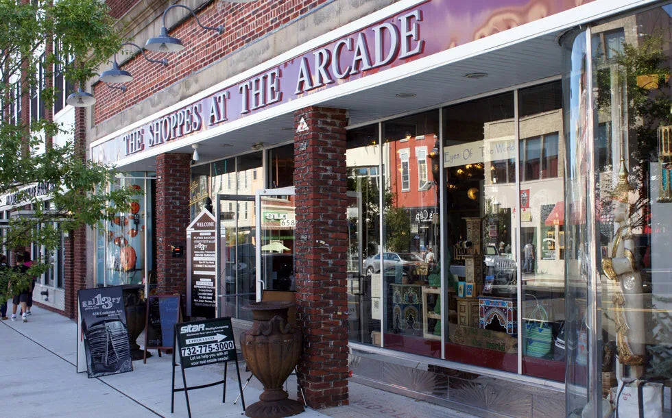 Paws Barkery and Boutique