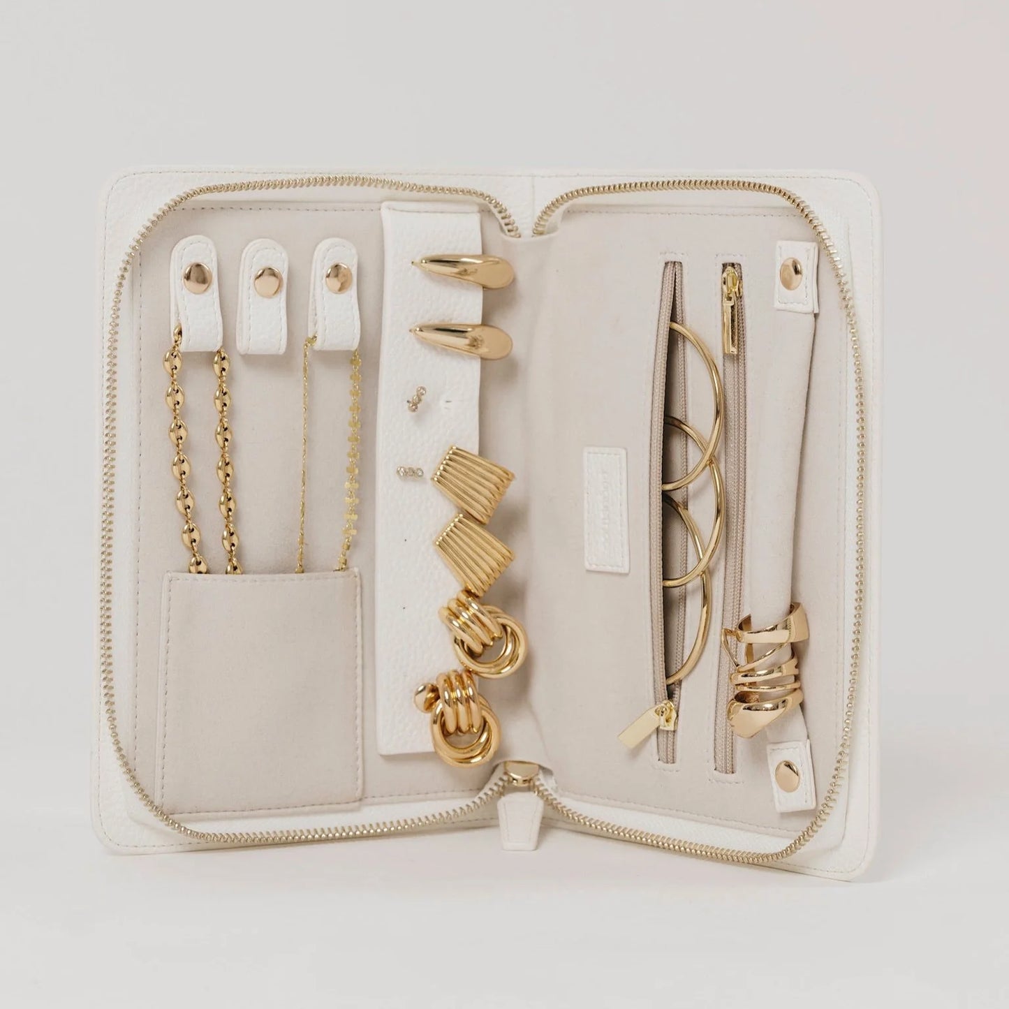 travel jewelry organizer