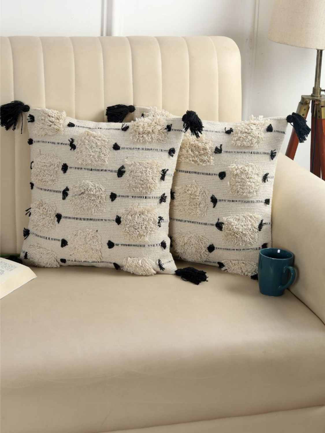 Handcrafted Cushion Cover in hues of Black & White