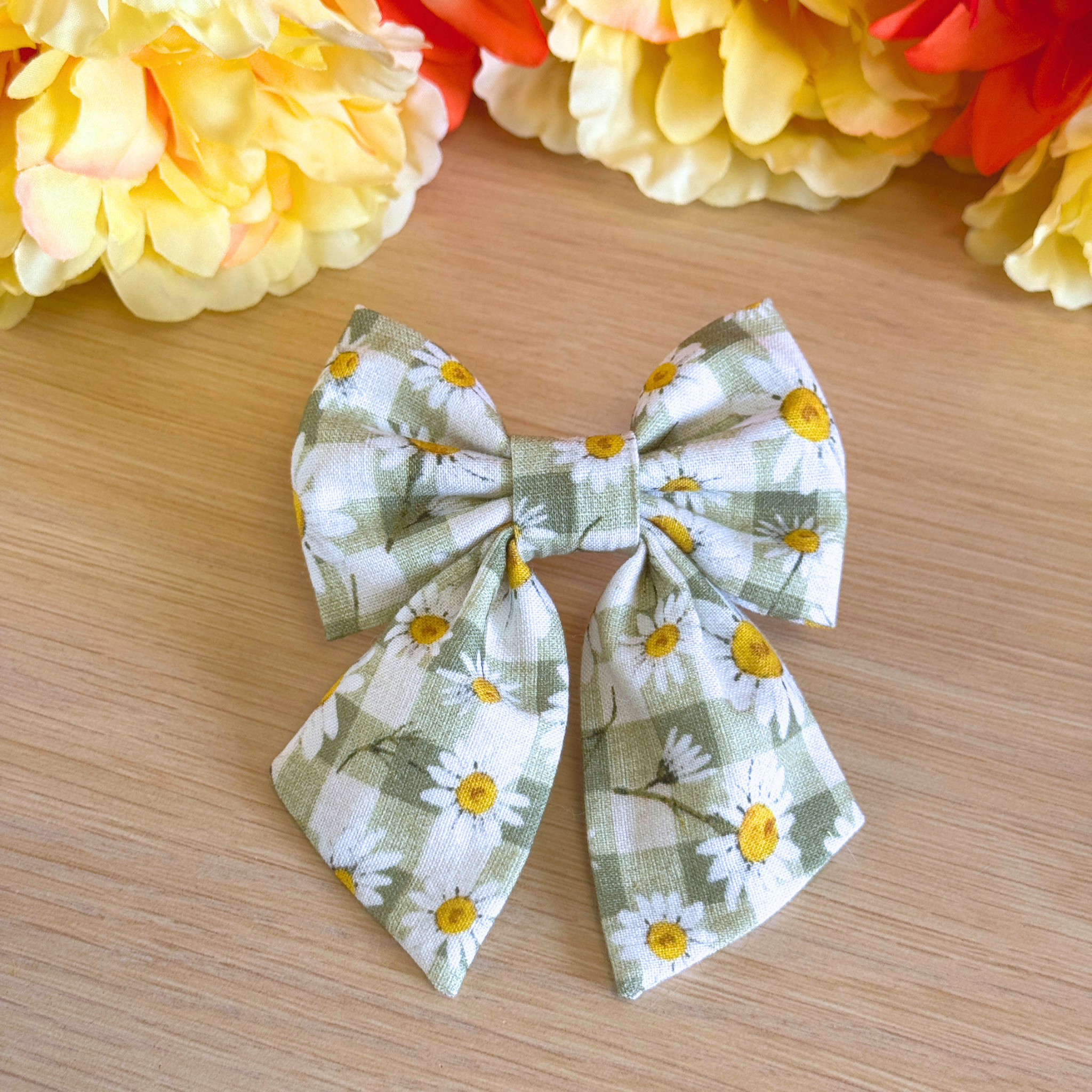 Daisy Picnic Sailor Bow