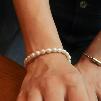 Élisabeth Perrin Pearl Bracelet