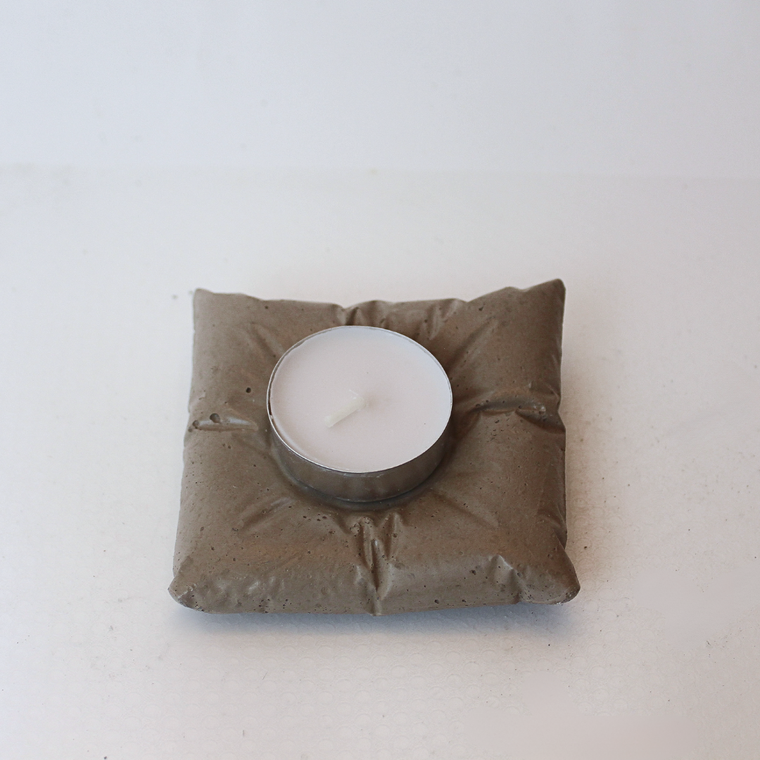 Pillow Nest Tealight Candle Holder