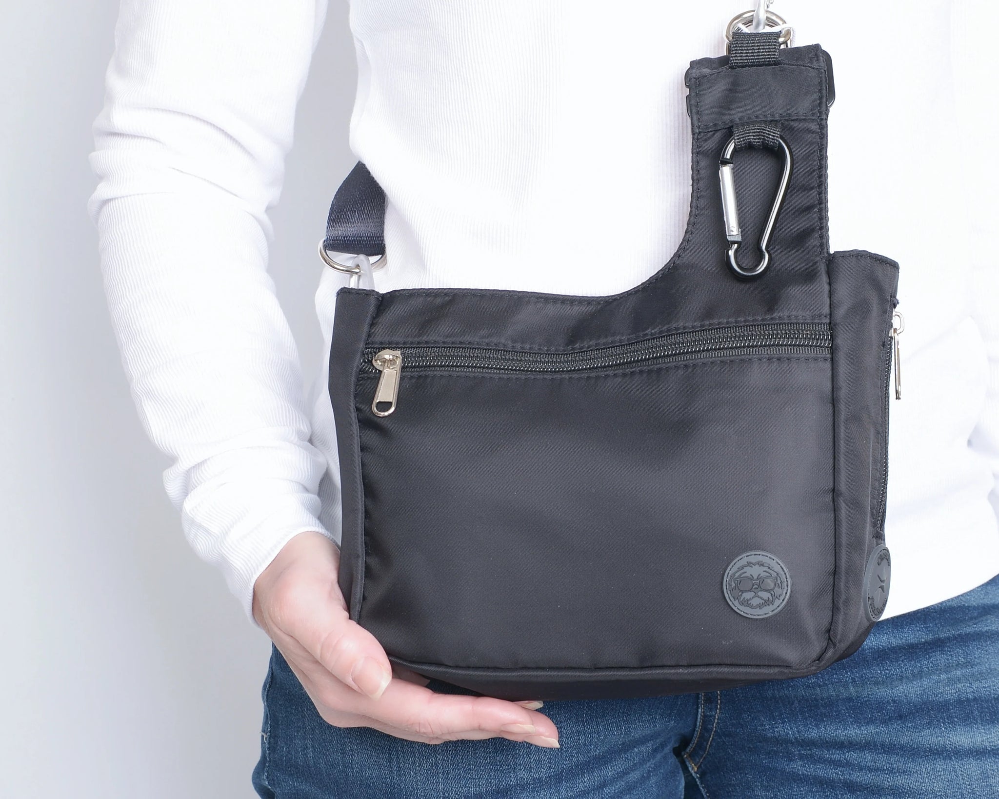 Leash Tote