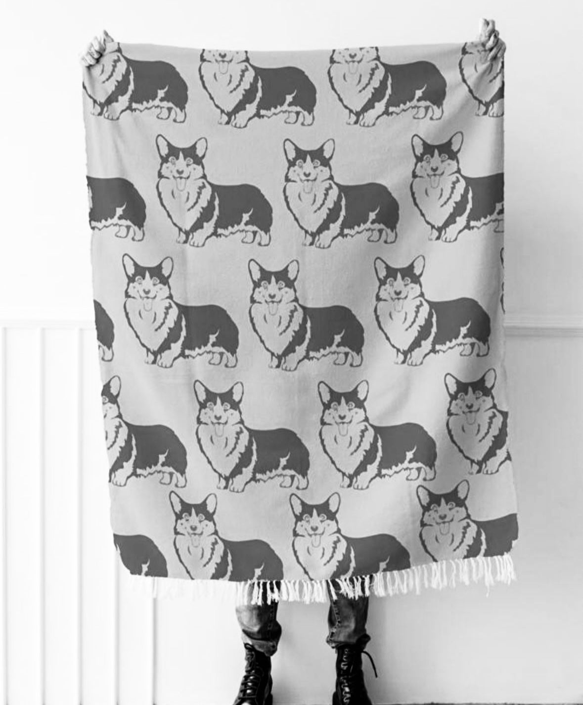 Corgi patterned oversized towel-throw | Black