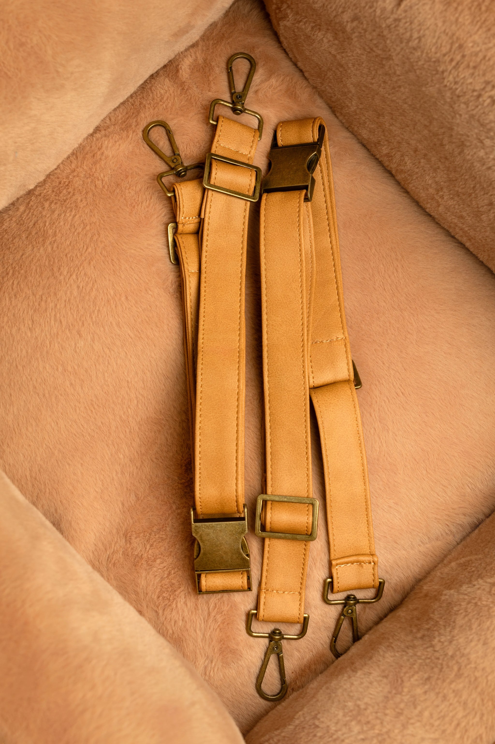 Dog Car Seat Carrier Orthopedic Crushed Foam, Camel, Vegan Leather