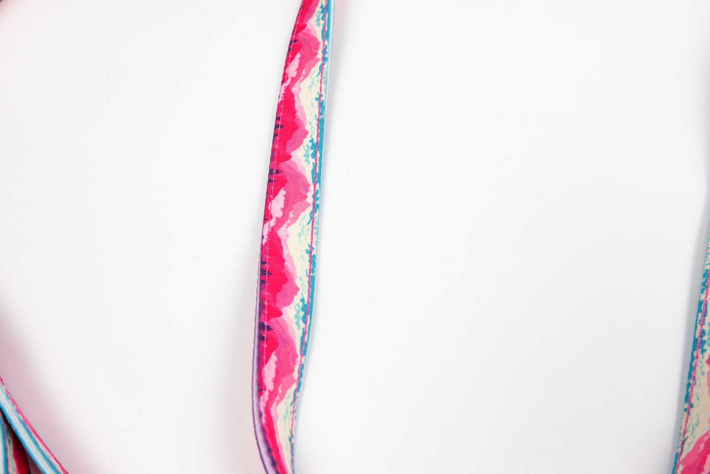 Mountainscape Dog Leash - Pink