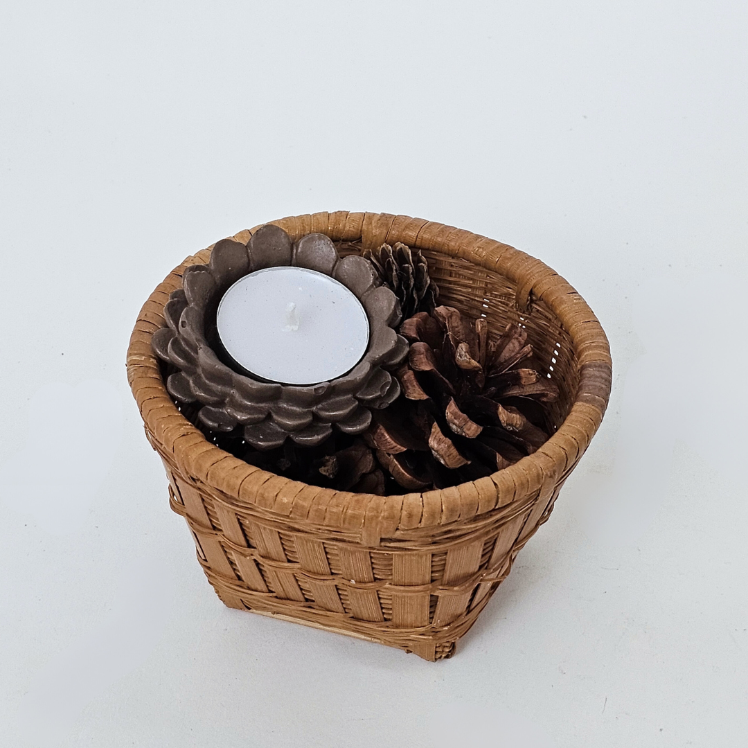 Pinecone Tealight Candle Holder