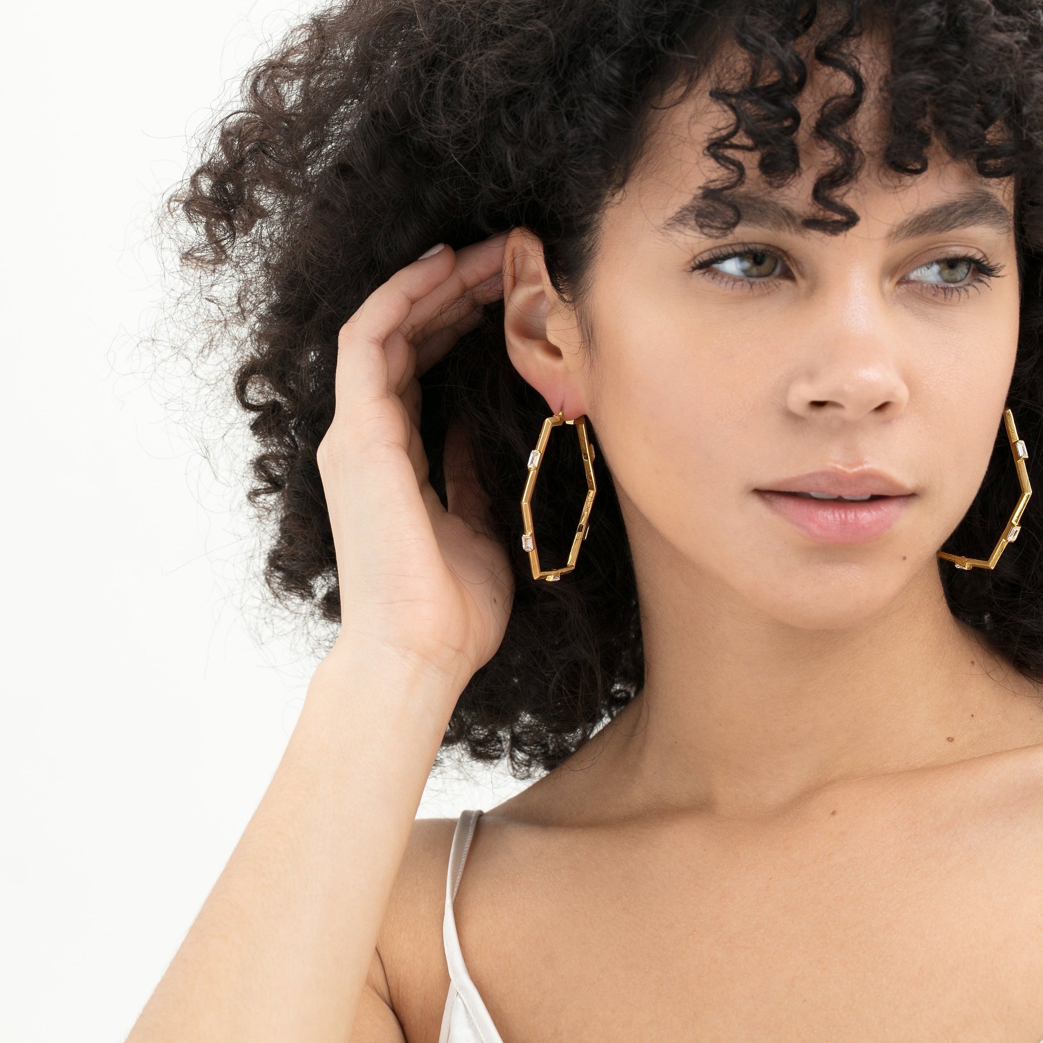 The Claire Hoop Earrings - Large