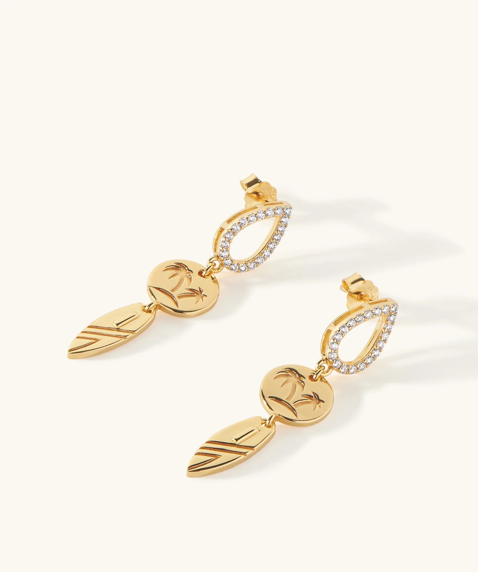 The Ponta Preta Dangle Earrings