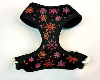 Holiday Harness | Pink & Red Snowstar