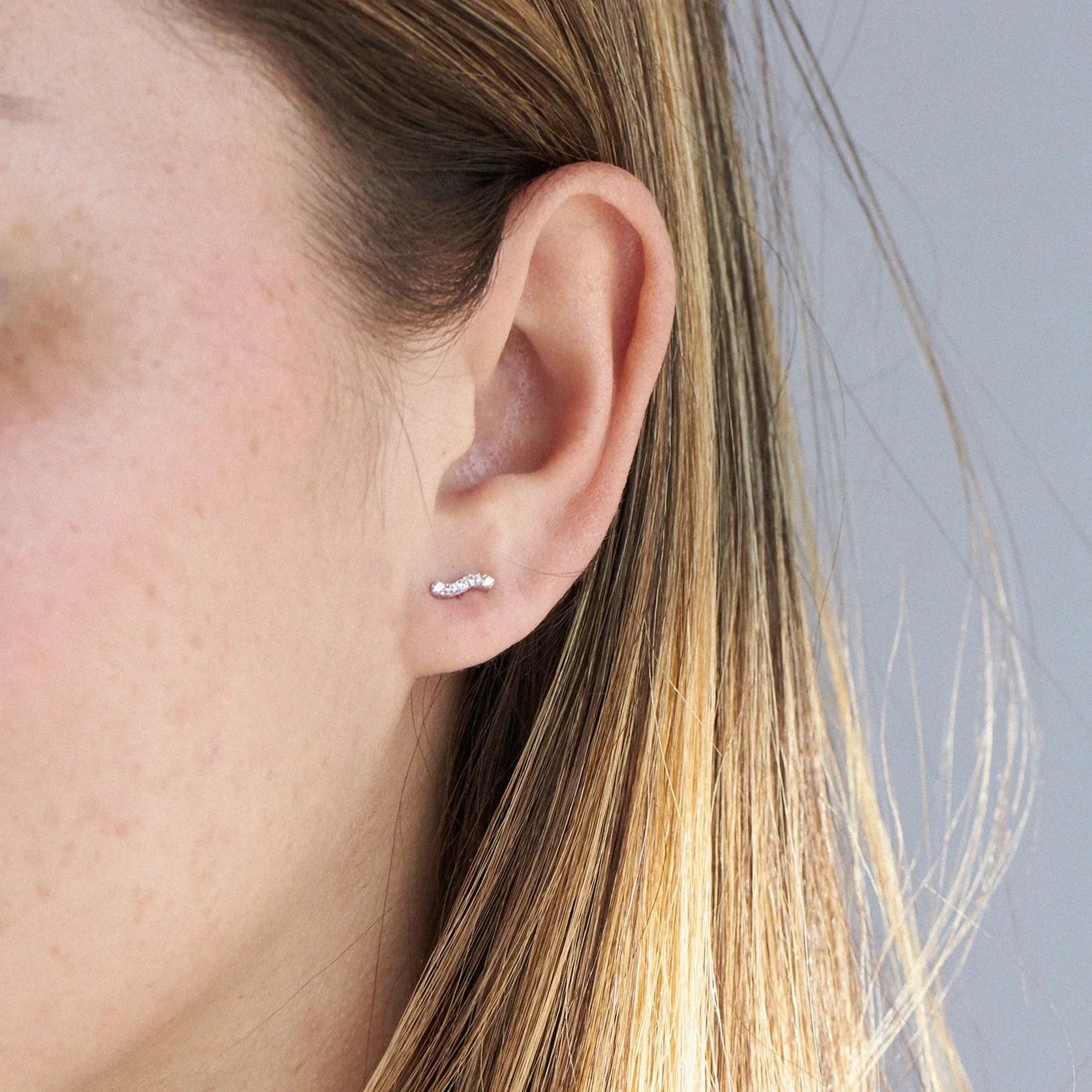 The Paradise Wave Stud Earrings