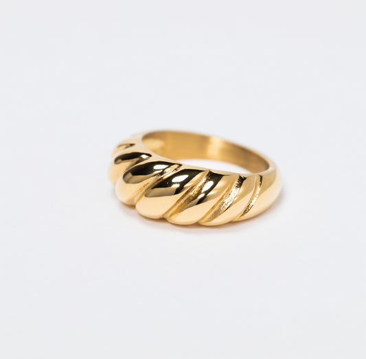 The Valentina Ring