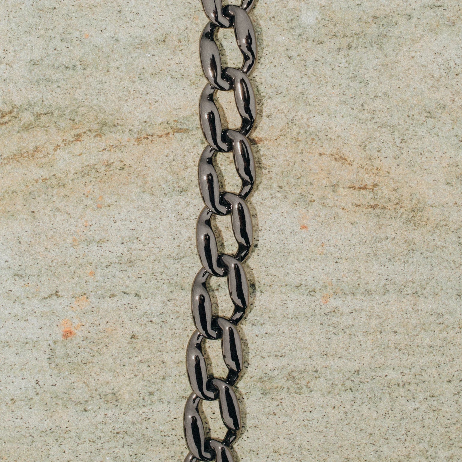 Oversized Gunmetal Chain