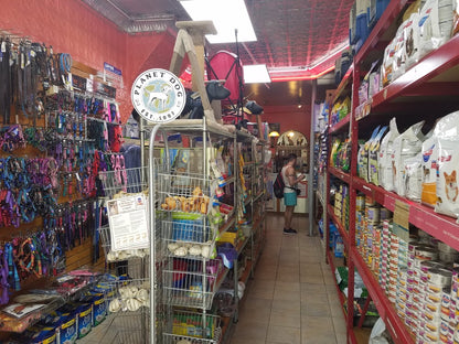 Rainbow Pet Supplies & Groom