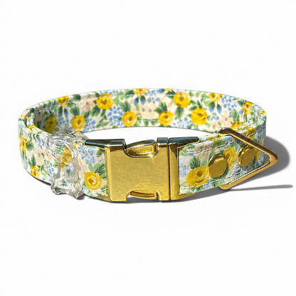 Classic Collar - Yellow Rosebud - Gold Hardware
