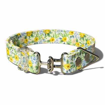 Classic Collar - Yellow Rosebud - Silver Hardware