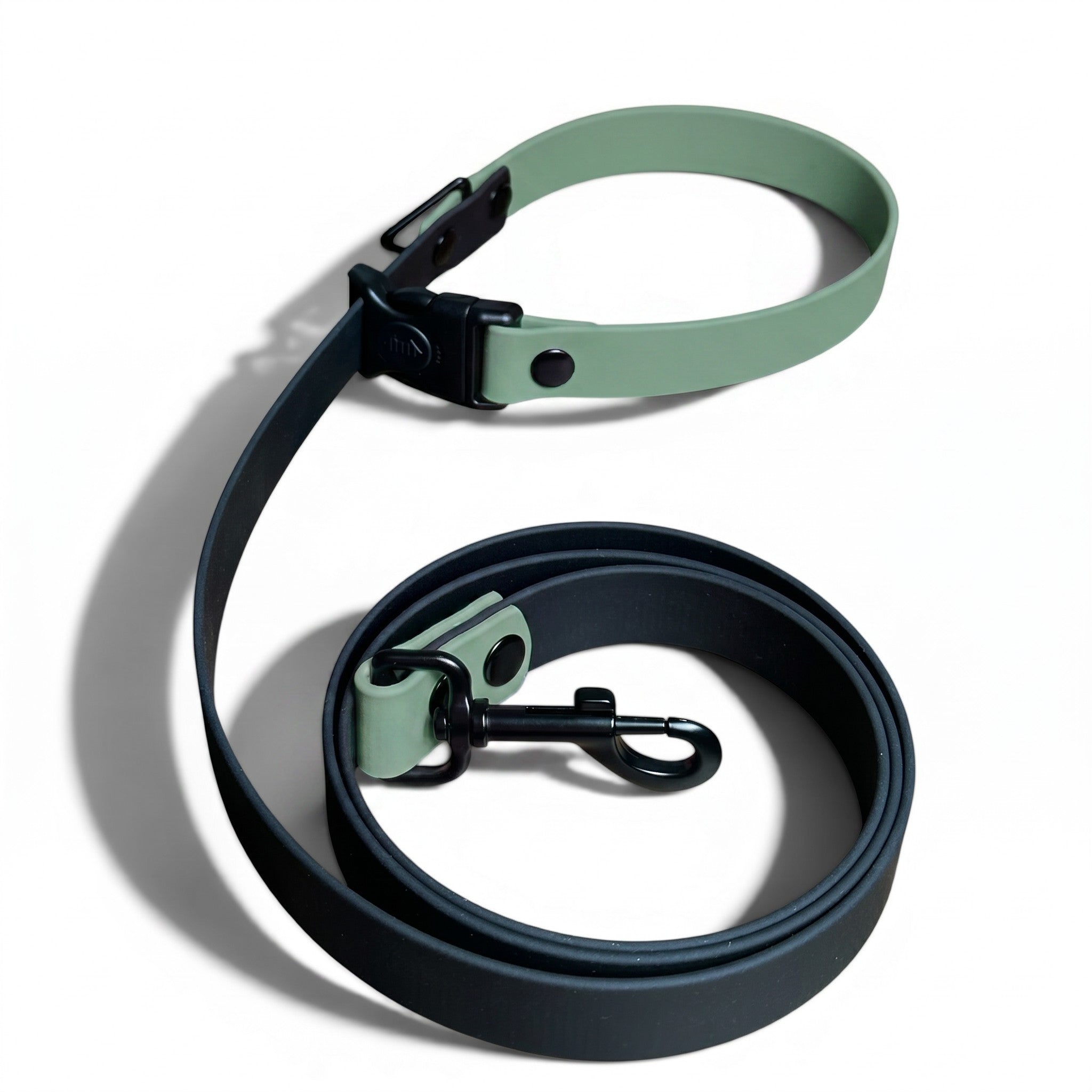 Sport Waterproof Dog Leash - Sage