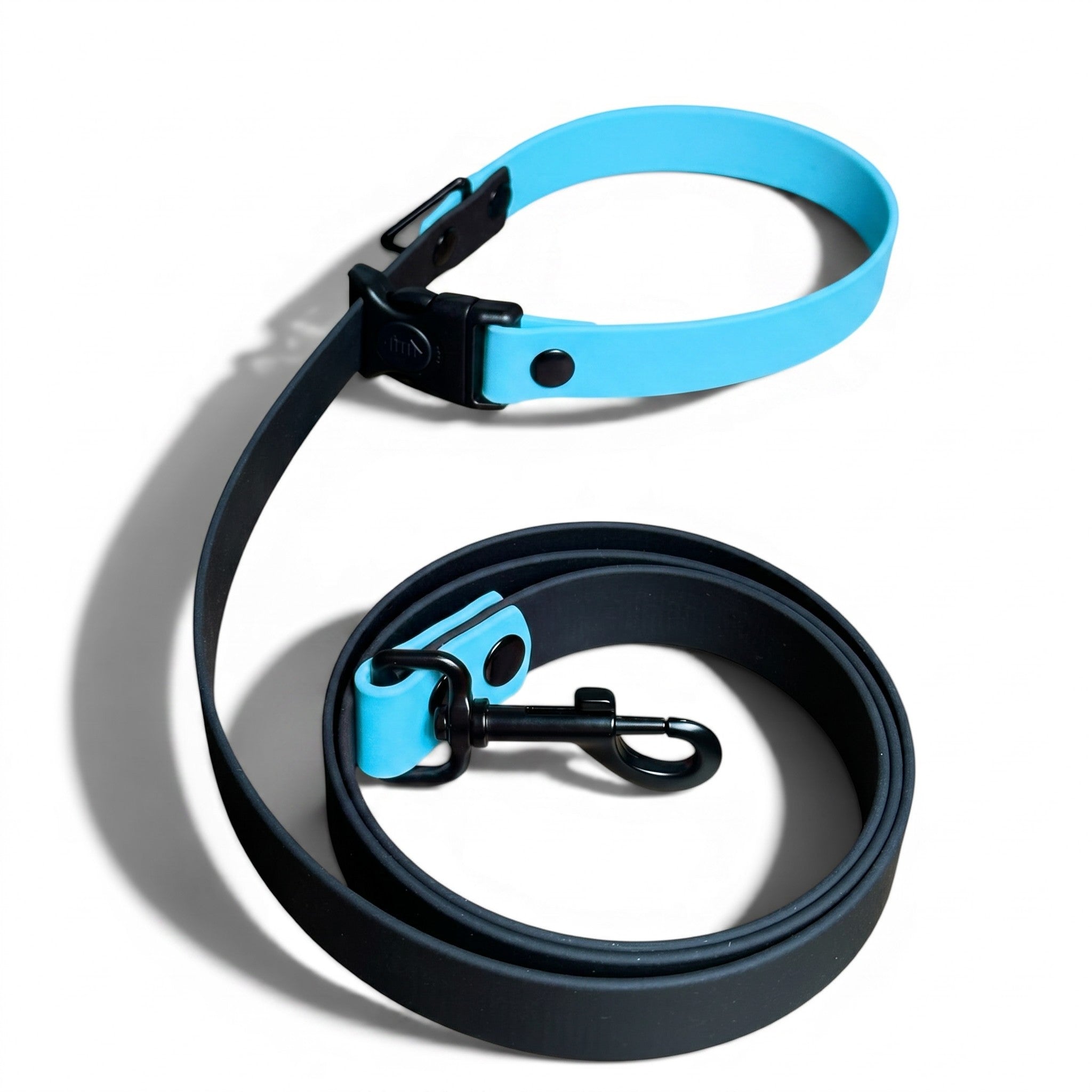 Sport Waterproof Dog Leash - Sky Blue