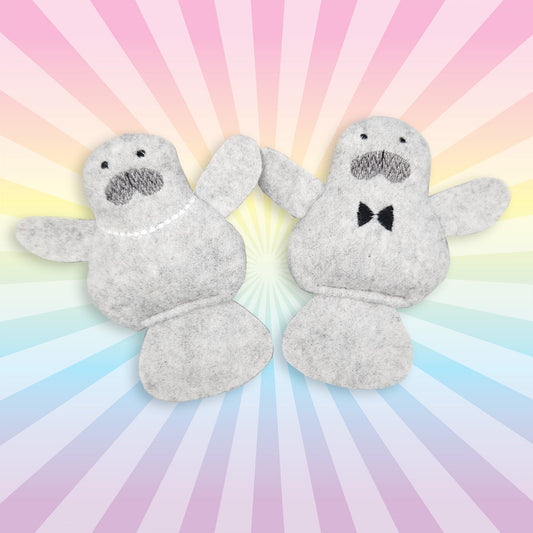 Mr. & Mrs. Meownatee Twin Pack