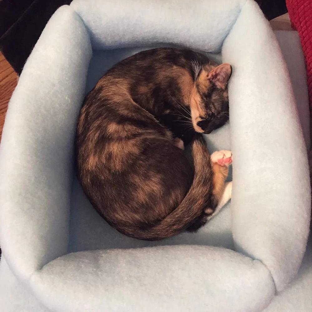 Kitty Kuddler Nesting Cat Bed