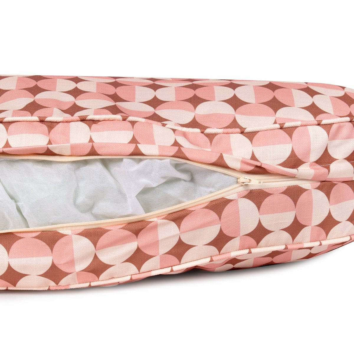 Oval Lounger Bed