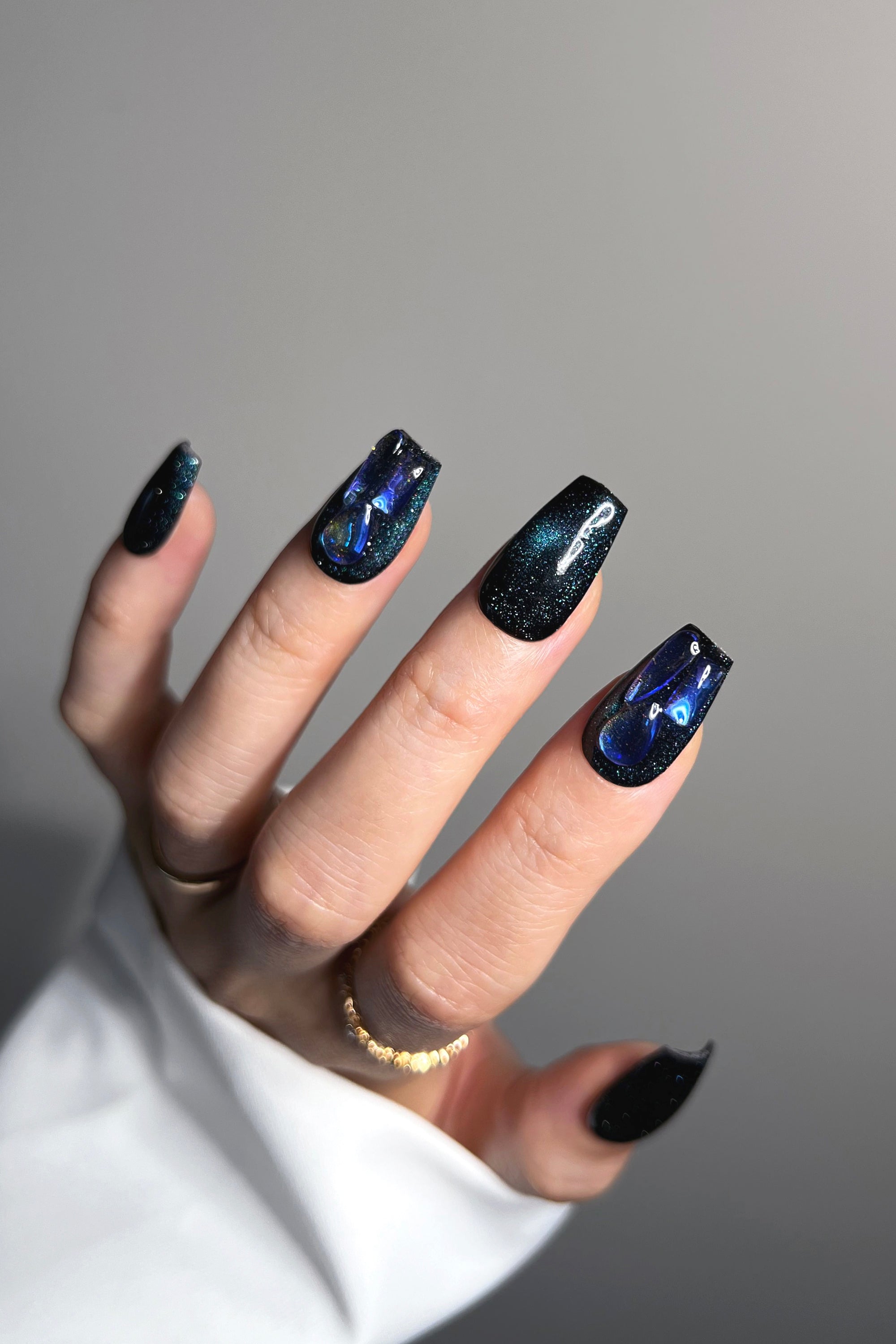 Sapphire Stardust | Pro Handmade Gel Nails