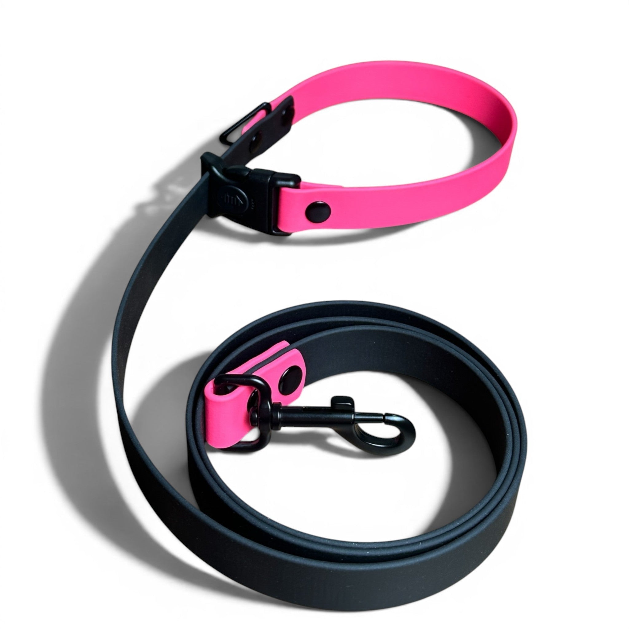 Sport Waterproof Dog Leash - Hot Pink