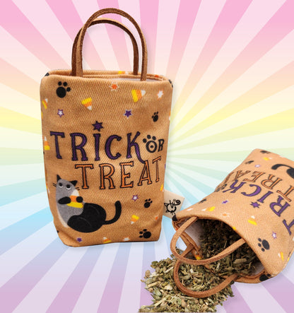NEW - Refillable Trick or Treat Brown Bag Cat Toy